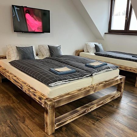 Apartman Kuga 米库洛夫 外观 照片
